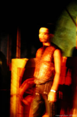 03 DEFILE